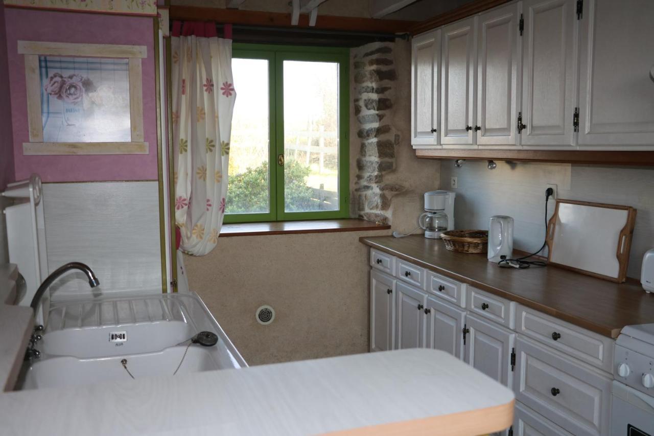 Les Gites Aux Volets Roses Landunvez ภายนอก รูปภาพ